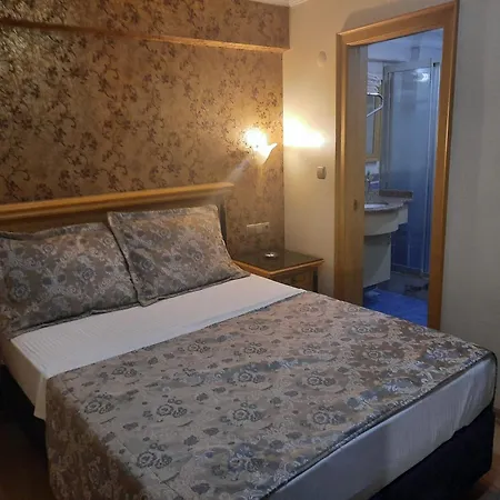 Hotell Grand Hisar 3*